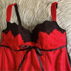 Cacique Red and Black (Size 14/16) Floral Lace
Trim Whimsygoth Bustier Lingerie